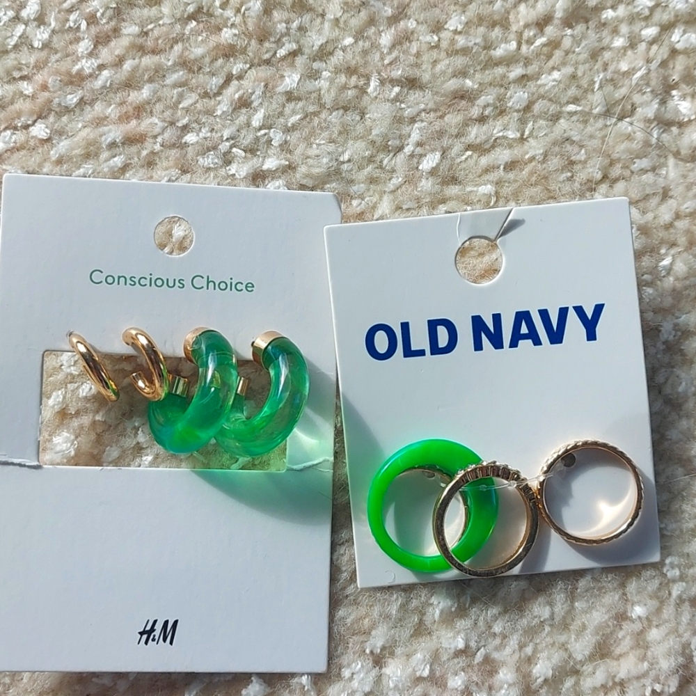 Earing and rings 💍 ✨️